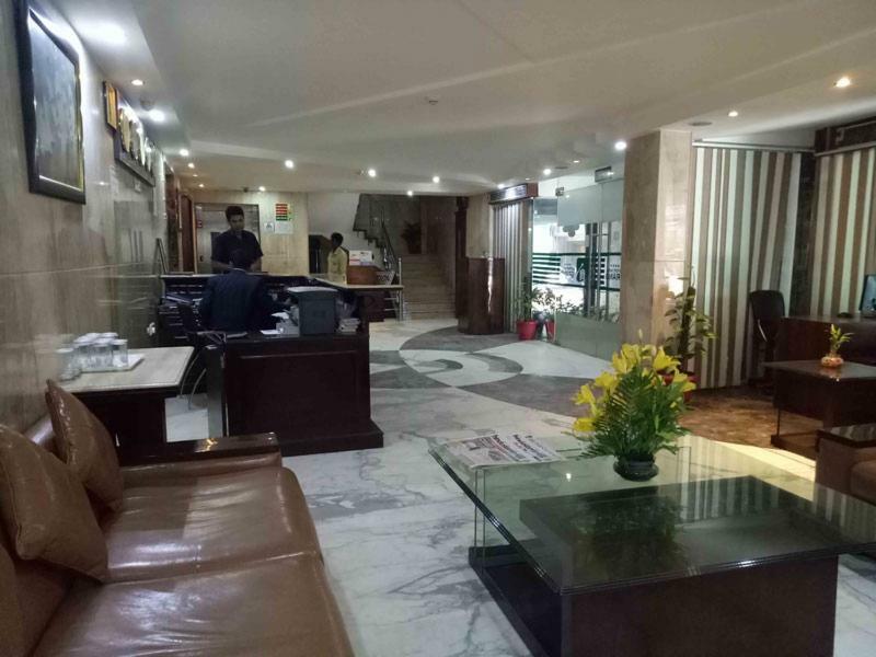Hotel Wti Airport Nuova Delhi Esterno foto